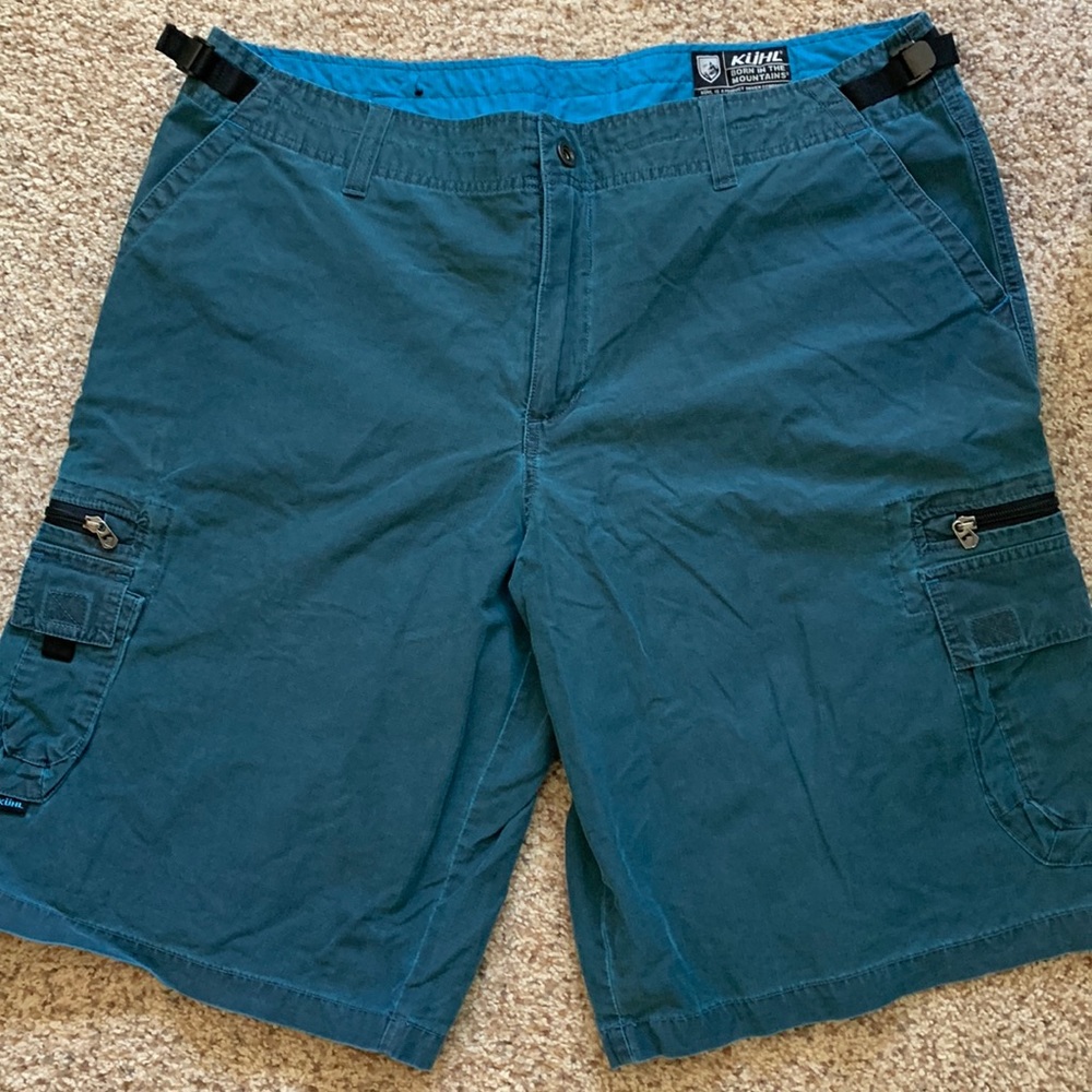 Men’s Kuhl shorts